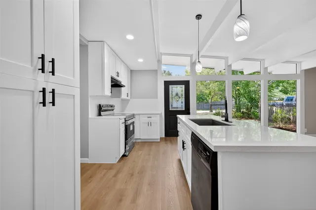 $255,000 | 4831 Donald Street, Seabrook, TX 77586