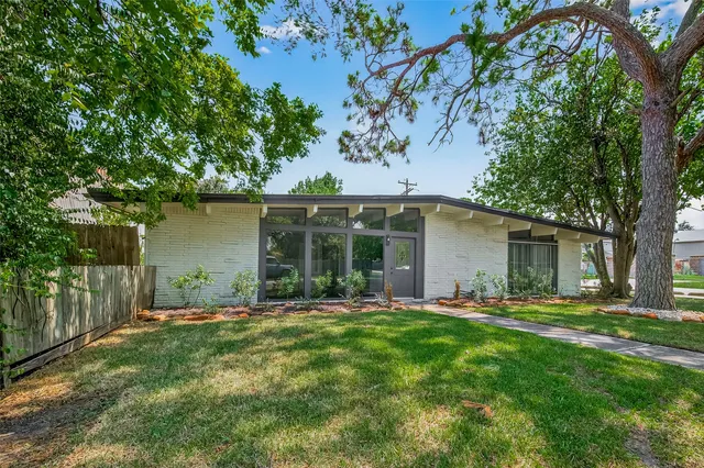 $255,000 | 4831 Donald Street, Seabrook, TX 77586