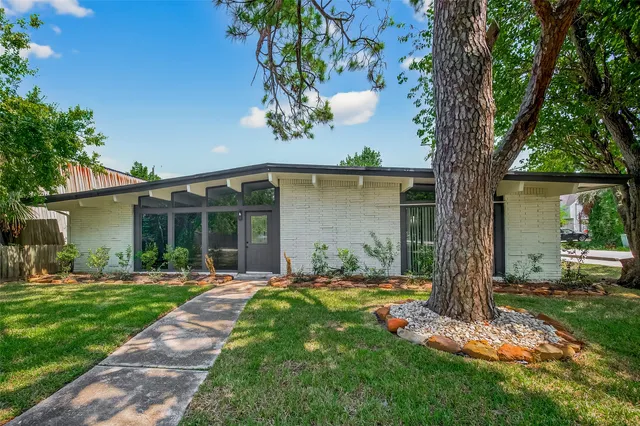 $255,000 | 4831 Donald Street, Seabrook, TX 77586