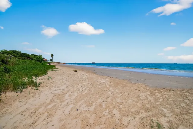 $255,000 | 4831 Donald Street, Seabrook, TX 77586