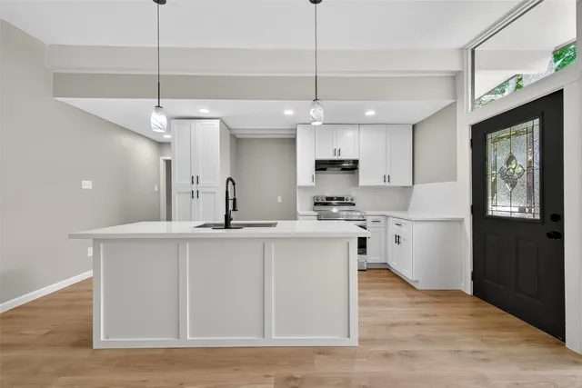 $255,000 | 4831 Donald Street, Seabrook, TX 77586