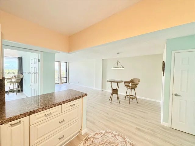 $324,999 | 1600 South Ocean Drive, Unit 7B, Hollywood, FL 33019