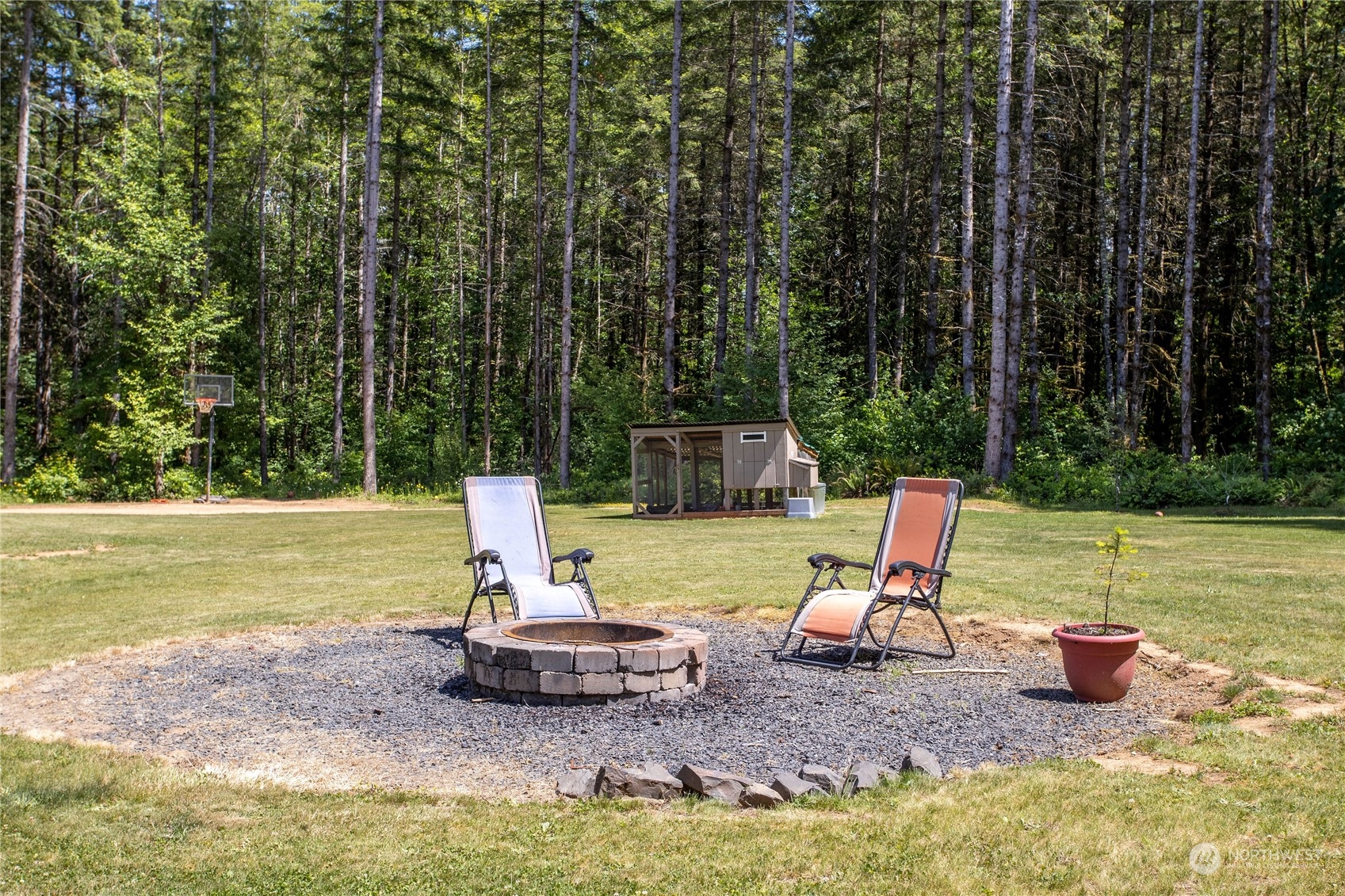 215 Clark Road Onalaska, WA 98570 - Photo 10 of 33 Gallery Image 10