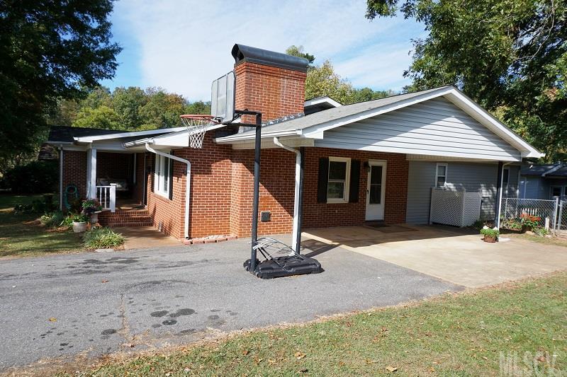 808 4th Street Southwest Conover, NC 28613 - Photo 2 of 25 Gallery Image 2