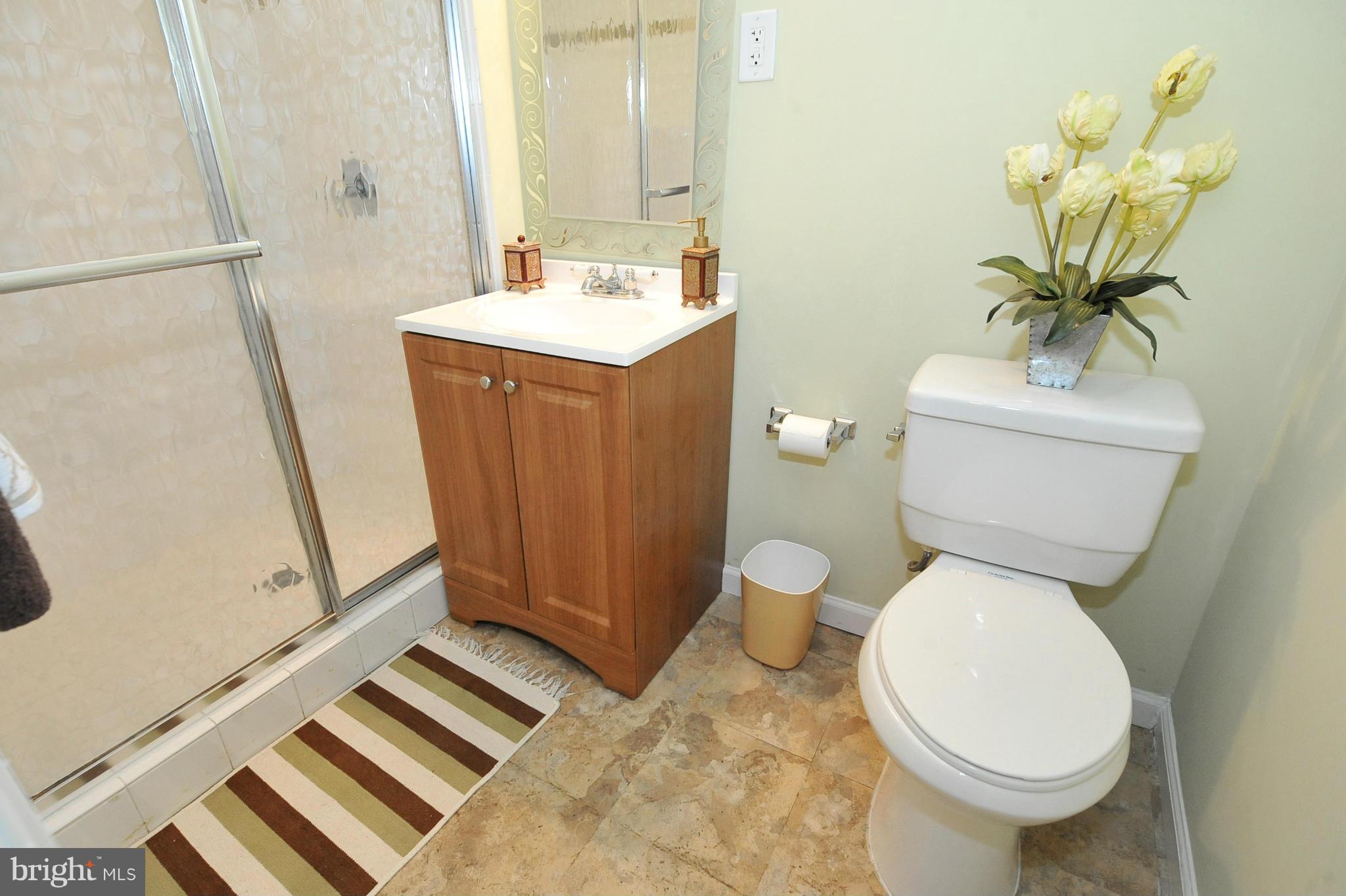 5602 Greenleaf Road Cheverly, MD 20743 - Photo 13 of 30 Bath