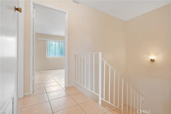 $2,800 | 22855 Vanowen Street, Unit 2, West Hills, CA 91307