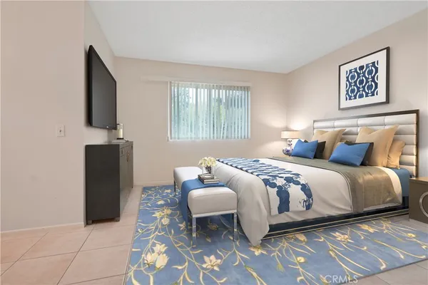 $2,800 | 22855 Vanowen Street, Unit 2, West Hills, CA 91307