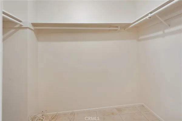 $2,800 | 22855 Vanowen Street, Unit 2, West Hills, CA 91307