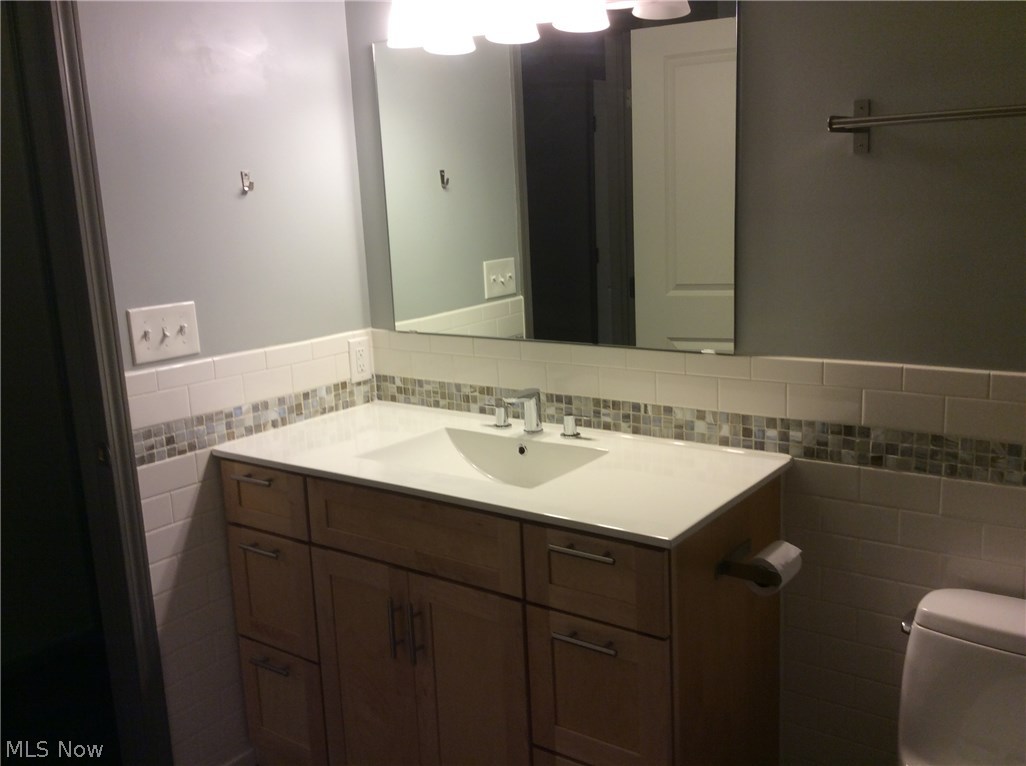 2222 West Comet Road Clinton, OH 44216 - Photo 17 of 23 Gallery Image 17