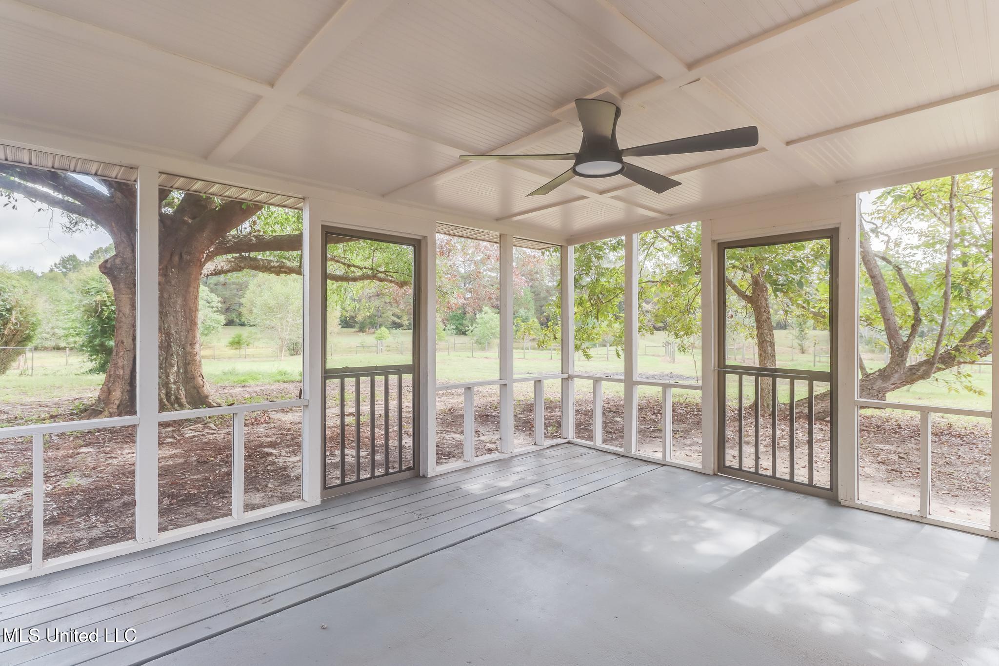 256 Harry Sones Road Carriere, MS 39426 - Photo 15 of 41 IMG_0469