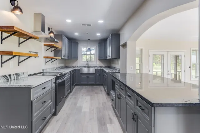 $418,000 | 256 Harry Sones Road, Carriere, MS 39426