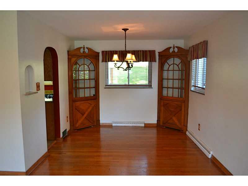 110 Scott Ridge Road Harmony, PA 16037 - Photo 7 of 23 Dining Room.