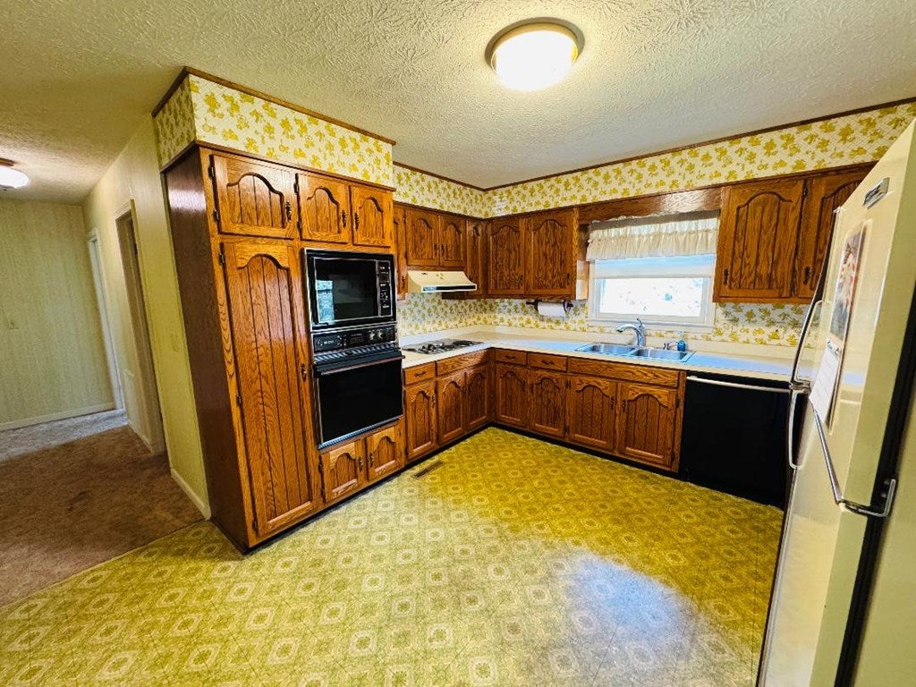 5771 Joy Ranch Road Fancy Gap, VA 24328 - Photo 15 of 45 Gallery Image 15