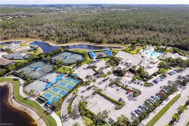 $9,995 | 7611 Winding Cypress Drive, Naples, FL 34114