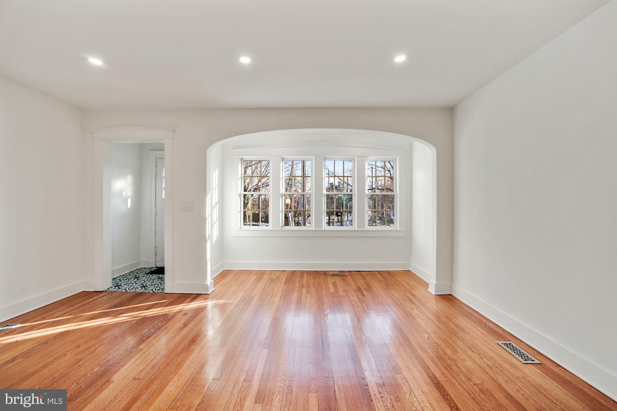 4455 Q Street Northwest Washington, DC 20007 - Photo 10 of 53 Gallery Image 10