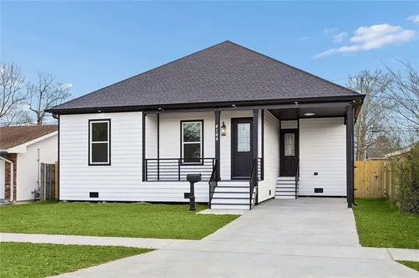 $349,900 | 4164 East Loyola Drive, Kenner, LA 70065