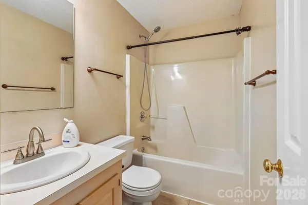 $340,000 | 15032 Catawba Circle South, Matthews, NC 28104