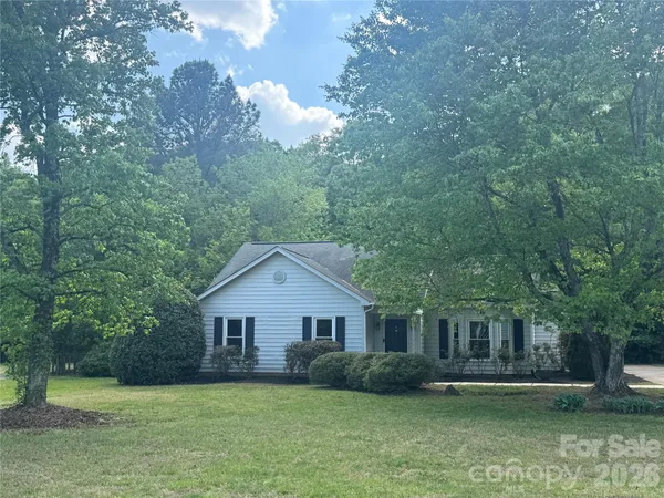 $340,000 | 15032 Catawba Circle South, Matthews, NC 28104
