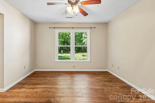 $340,000 | 15032 Catawba Circle South, Matthews, NC 28104