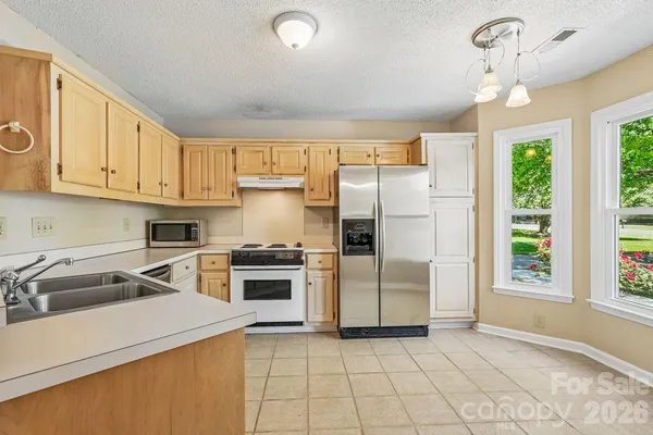 $340,000 | 15032 Catawba Circle South, Matthews, NC 28104