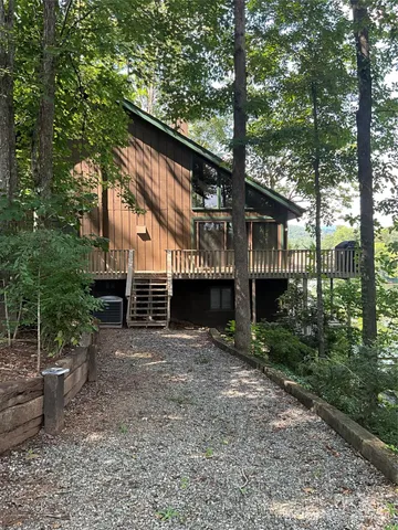 $799,000 | 222 West Lake Drive North, Lake Lure, NC 28746