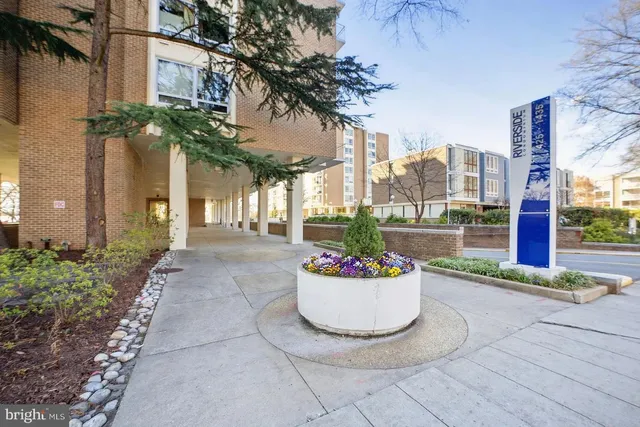 $369,500 | 1435 4th Street Southwest, Unit B512, Washington, DC 20024