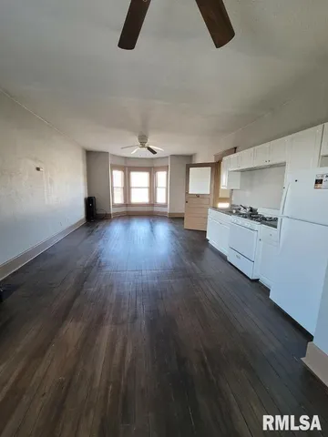 $375,000 | 805 West 2nd Street, Davenport, IA 52802