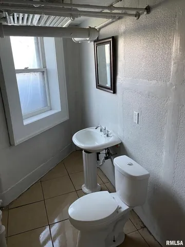 $375,000 | 805 West 2nd Street, Davenport, IA 52802