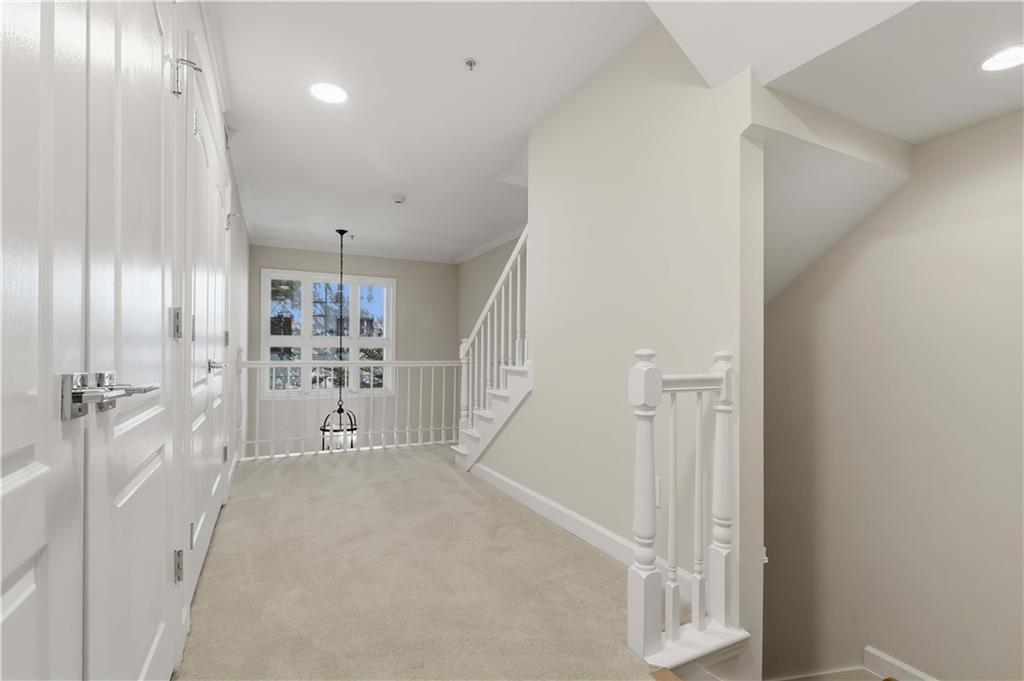 3475 Oak Valley Road Northeast, Unit 140 Atlanta, GA 30326 - Photo 18 of 41 Gallery Image 18