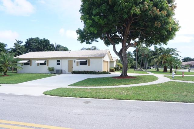 999 Northwest 8th Street Boca Raton, FL 33486 - Photo 2 of 33 IMG_0507