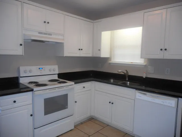 $1,390 | 3502 Sidesaddle Court, Hephzibah, GA 30815