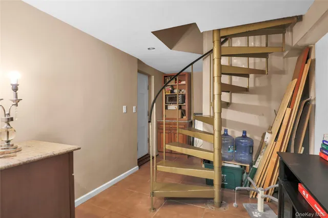 $625,000 | 1763 Berkshire Road, Merrick, NY 11566