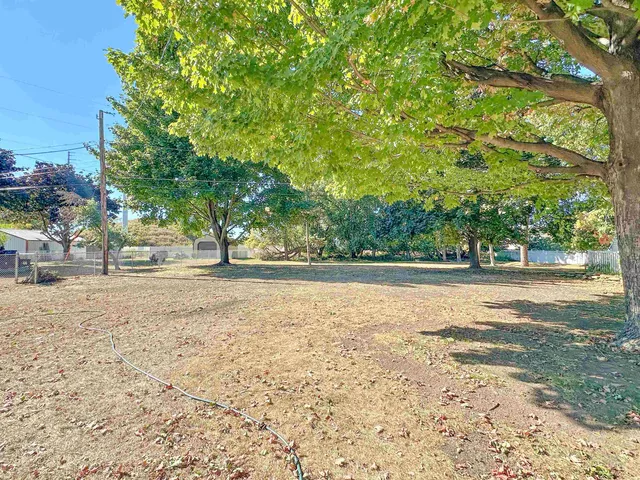 $189,900 | 217 1st Street, Menominee, MI 49858