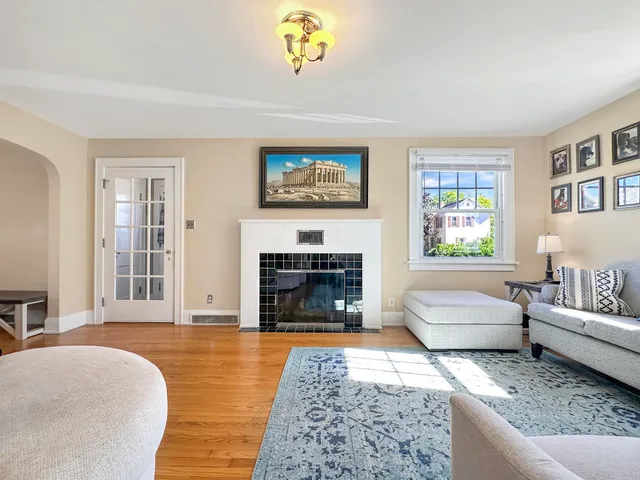 $189,900 | 217 1st Street, Menominee, MI 49858