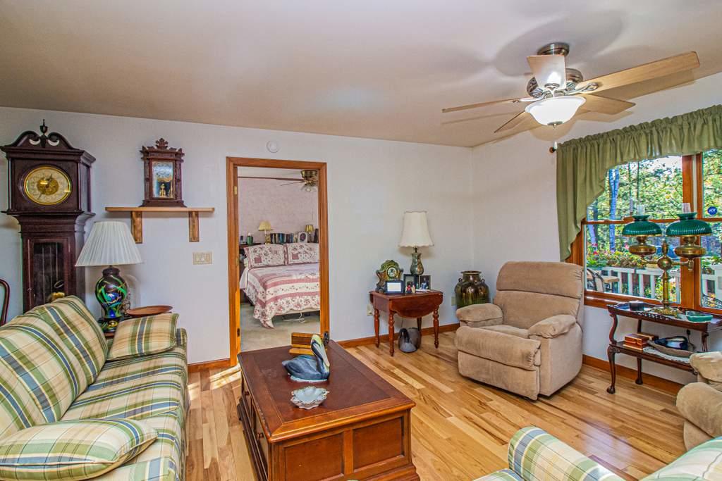 135 Marwick Road Farmington, ME 04938 - Photo 17 of 79 Living Room