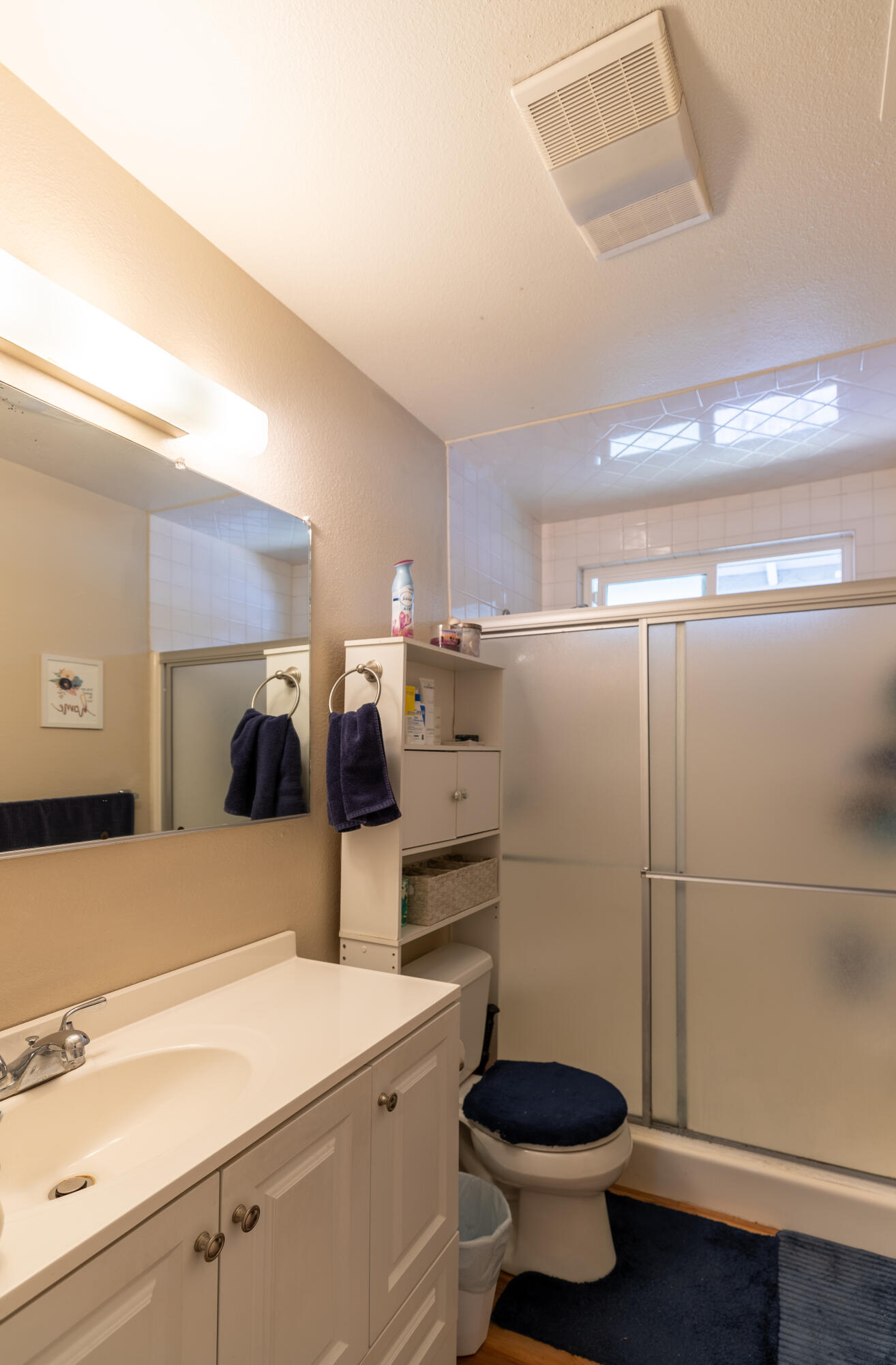 920 North M Place Lompoc, CA 93436 - Photo 20 of 25 a kitchen with a refrigerator and a sink