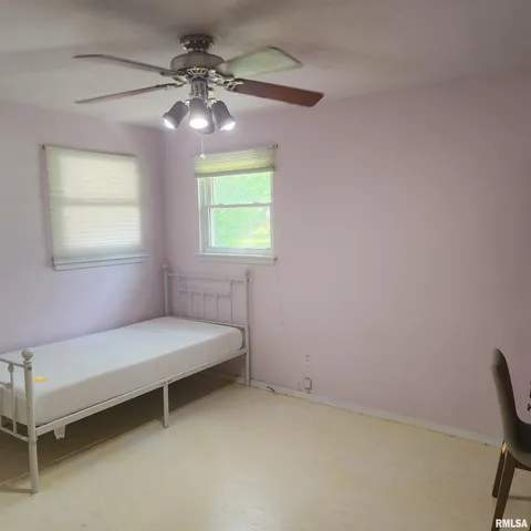 $144,999 | 10 Homestead Drive, Mount Vernon, IL 62864