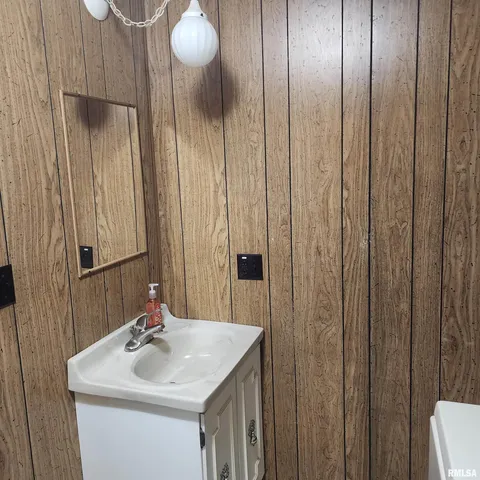 $144,999 | 10 Homestead Drive, Mount Vernon, IL 62864