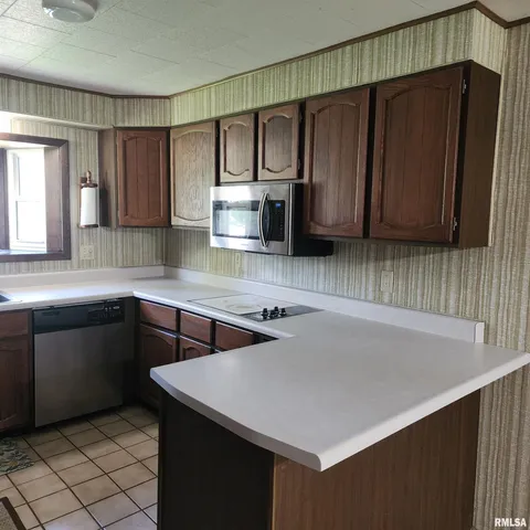 $144,999 | 10 Homestead Drive, Mount Vernon, IL 62864