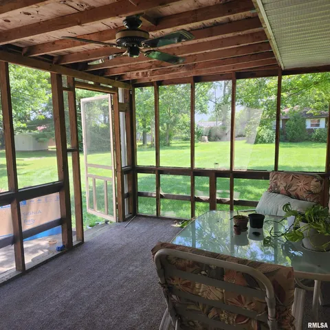 $144,999 | 10 Homestead Drive, Mount Vernon, IL 62864