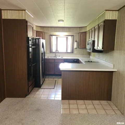 $144,999 | 10 Homestead Drive, Mount Vernon, IL 62864