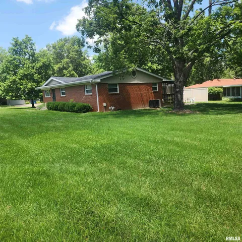 $144,999 | 10 Homestead Drive, Mount Vernon, IL 62864
