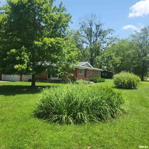 $144,999 | 10 Homestead Drive, Mount Vernon, IL 62864