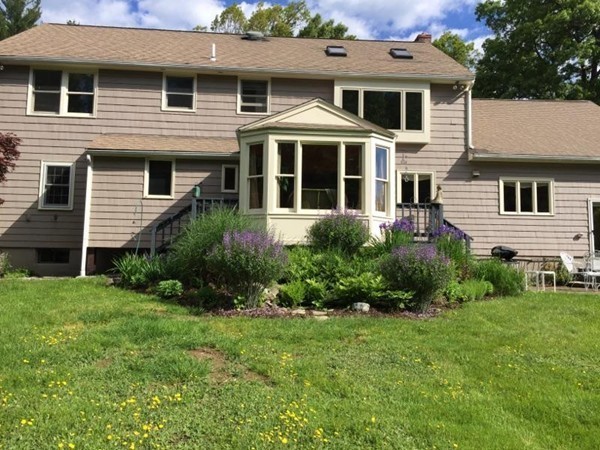 22 Flagg Road Southborough, MA 01772 - Photo 3 of 29 Gallery Image 3