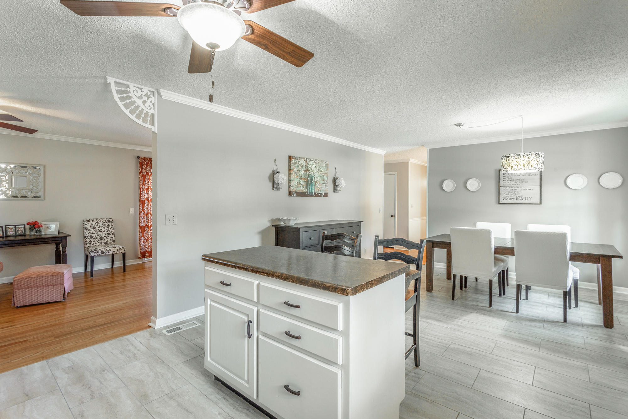 36 Stuart Road Fort Oglethorpe, GA 30742 - Photo 5 of 66 36 Stuart Rd. HD-37