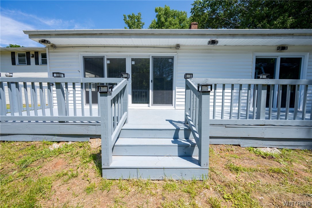 7124 Ridgewood Drive Lockport, NY 14094 - Photo 13 of 50