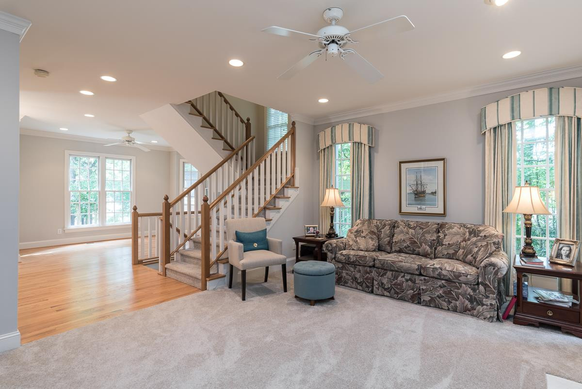 1905 Russell Drive Raleigh, NC 27612 - Photo 8 of 30 Family Room