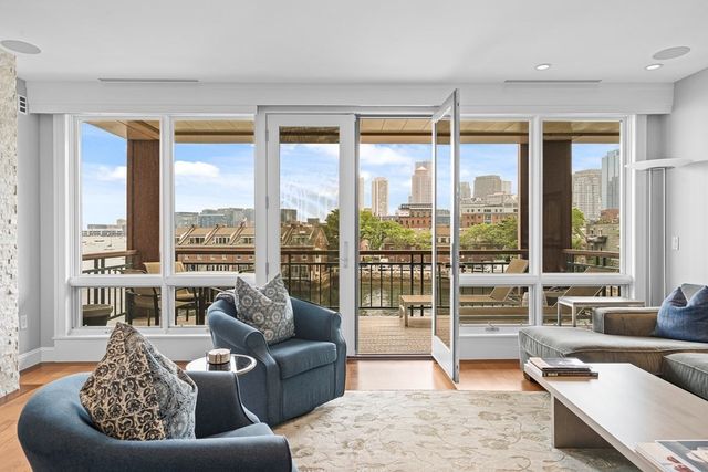 $2,050,000 | 40 Battery Street, Unit 309, Boston, MA 02109