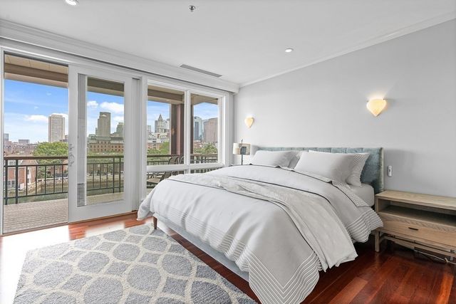 $2,050,000 | 40 Battery Street, Unit 309, Boston, MA 02109