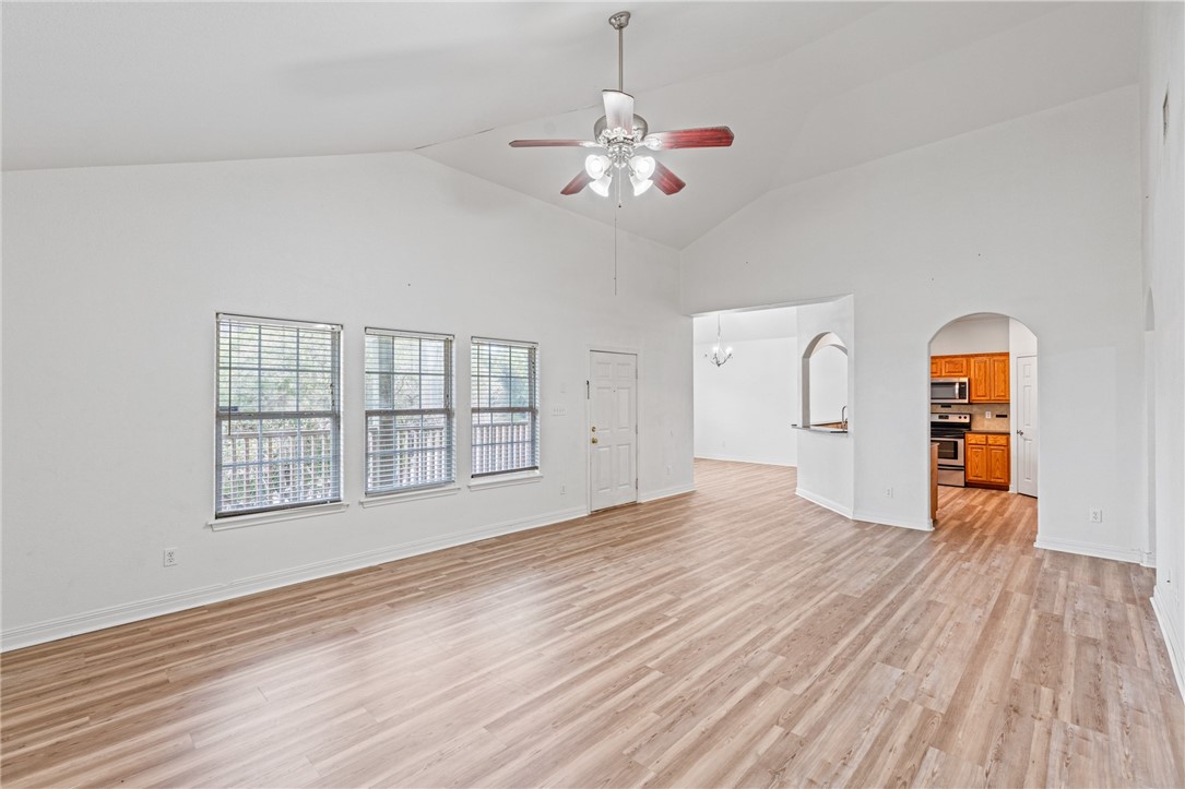 14213 Playa Del Rey Corpus Christi, TX 78418 - Photo 7 of 23